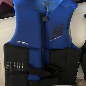 O'Neill Blue and Black Assault Life Vest